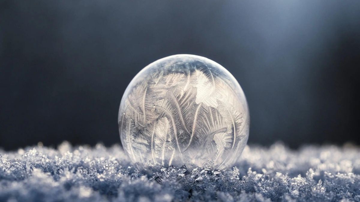 氷の水晶玉